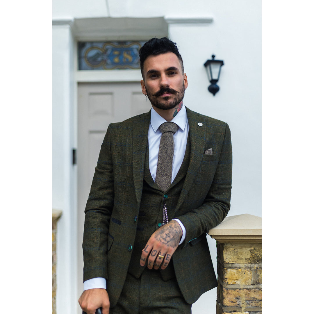 34" Jacket 28" Trousers, 36" Jacket 30" Trousers, 38" Jacket 32" Trousers, 40" Jacket 34" Trousers, 42" Jacket 36" Trousers, 44" Jacket 38" Trousers, 46" Jacket 40" Trousers, 48" Jacket 42" Trousers, 50" Jacket 40" Trousers, 50" Jacket 42" Trousers, 50" Jacket 44" Trousers, 52" Jacket 42" Trousers, 52" Jacket 44" Trousers, 52" Jacket 46" Trousers, 54" Jacket 44" Trousers, 54" Jacket 46" Trousers