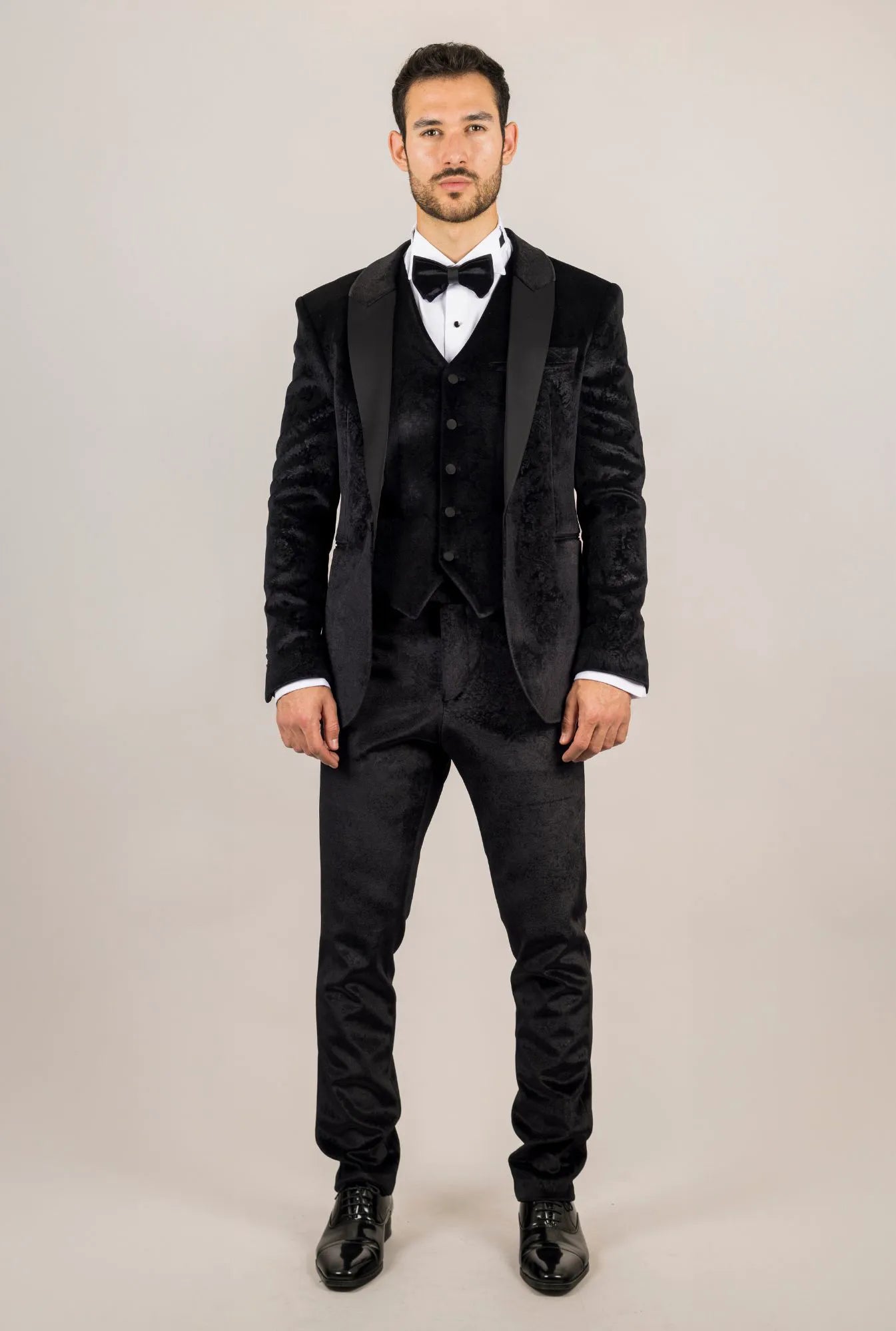 34" Jacket 28" Trousers, 36" Jacket 30" Trousers, 38" Jacket 32" Trousers, 40" Jacket 34" Trousers, 42" Jacket 36" Trousers, 44" Jacket 38" Trousers, 46" Jacket 40" Trousers, 48" Jacket 42" Trousers, 50" Jacket 40" Trousers, 50" Jacket 42" Trousers, 50" Jacket 44" Trousers, 52" Jacket 42" Trousers, 52" Jacket 44" Trousers, 52" Jacket 46" Trousers, 54" Jacket 44" Trousers, 54" Jacket 46" Trousers