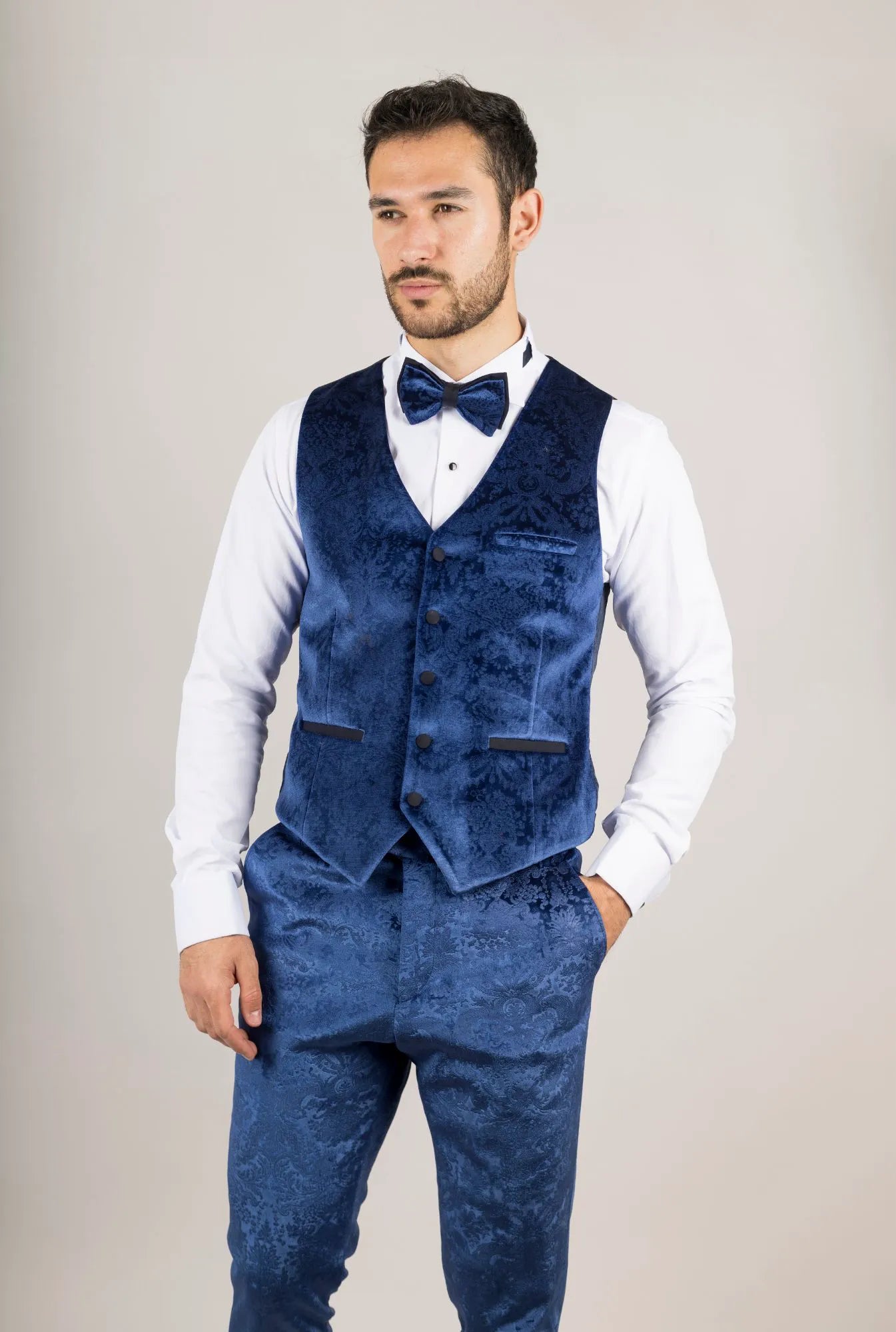 34" Jacket 28" Trousers, 36" Jacket 30" Trousers, 38" Jacket 32" Trousers, 40" Jacket 34" Trousers, 42" Jacket 36" Trousers, 44" Jacket 38" Trousers, 46" Jacket 40" Trousers, 48" Jacket 42" Trousers, 50" Jacket 40" Trousers, 50" Jacket 42" Trousers, 50" Jacket 44" Trousers, 52" Jacket 42" Trousers, 52" Jacket 44" Trousers, 52" Jacket 46" Trousers, 54" Jacket 44" Trousers, 54" Jacket 46" Trousers