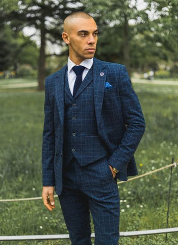 Men’s Tartan Suits