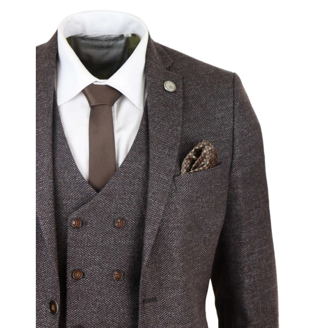34" Jacket 28" Trousers, 36" Jacket 30" Trousers, 38" Jacket 32" Trousers, 40" Jacket 34" Trousers, 42" Jacket 36" Trousers, 44" Jacket 38" Trousers, 46" Jacket 40" Trousers, 48" Jacket 42" Trousers, 50" Jacket 40" Trousers, 50" Jacket 42" Trousers, 50" Jacket 44" Trousers, 52" Jacket 42" Trousers, 52" Jacket 44" Trousers, 52" Jacket 46" Trousers, 54" Jacket 44" Trousers, 54" Jacket 46" Trousers