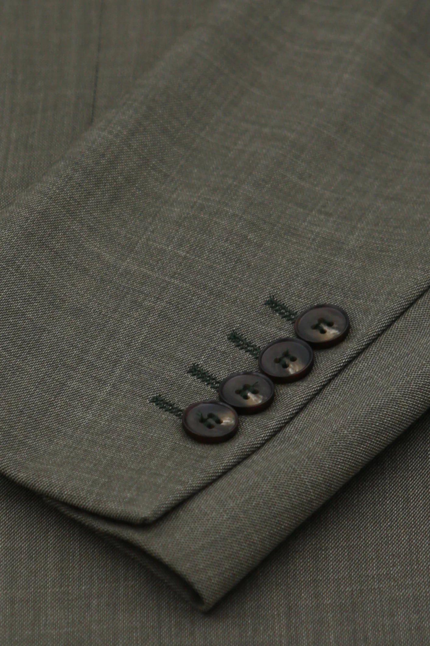 34" Jacket 28" Trousers, 36" Jacket 30" Trousers, 38" Jacket 32" Trousers, 40" Jacket 34" Trousers, 42" Jacket 36" Trousers, 44" Jacket 38" Trousers, 46" Jacket 40" Trousers, 48" Jacket 42" Trousers, 50" Jacket 40" Trousers, 50" Jacket 42" Trousers, 50" Jacket 44" Trousers, 52" Jacket 42" Trousers, 52" Jacket 44" Trousers, 52" Jacket 46" Trousers, 54" Jacket 44" Trousers, 54" Jacket 46" Trousers